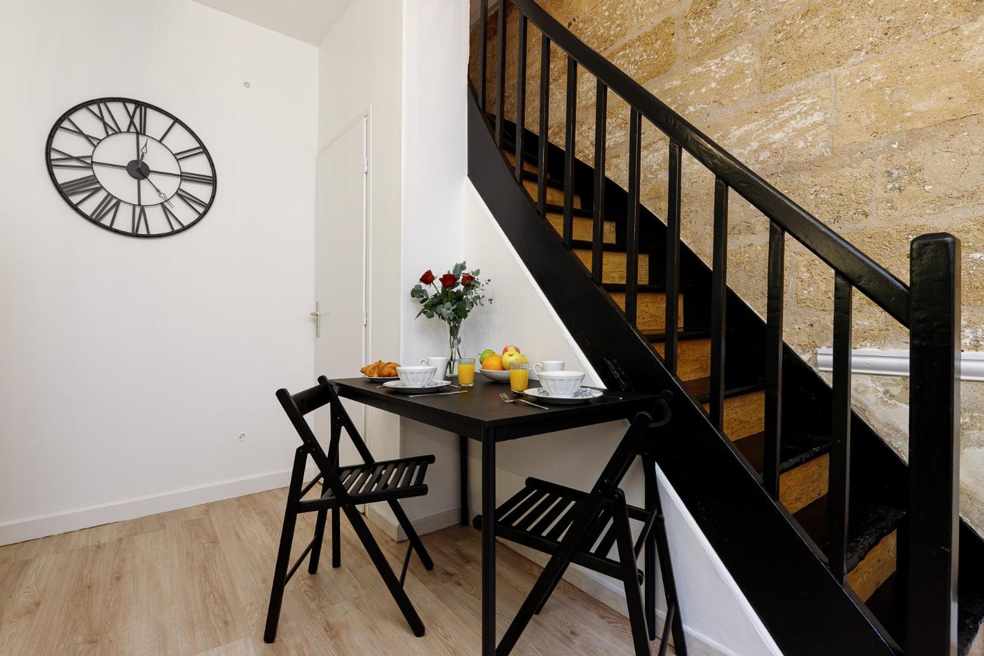 - Le P'Tit Nid - Apartment Libourne Ngoại thất bức ảnh